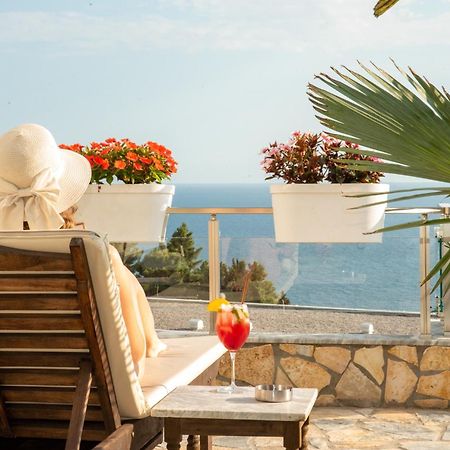Hotel Freiburg Ulcinj Bagian luar foto