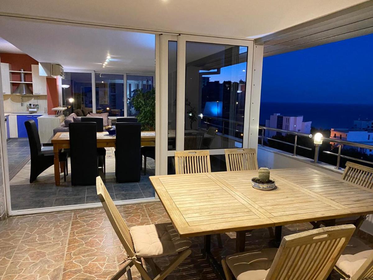 Hotel Freiburg Ulcinj Bagian luar foto
