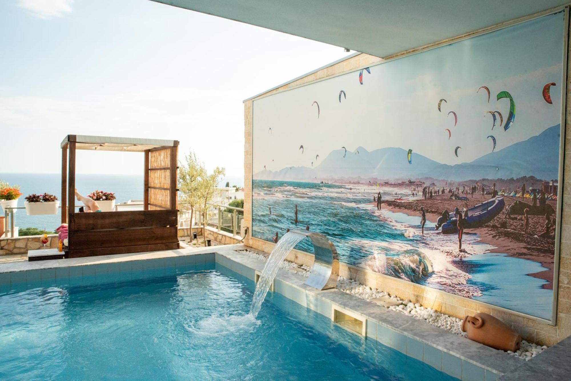 Hotel Freiburg Ulcinj Bagian luar foto